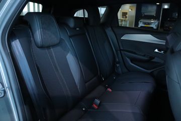 Voertuigafbeelding 17