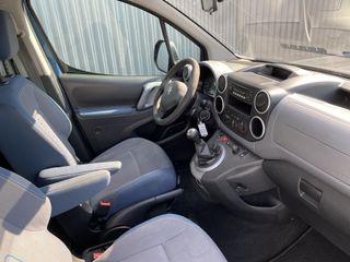 Voertuigafbeelding 16