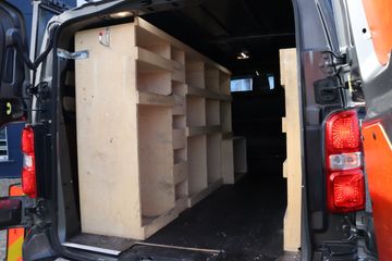 Voertuigafbeelding 26