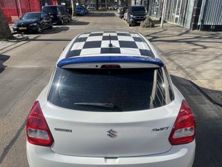 Voertuigafbeelding 5