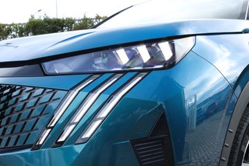 Voertuigafbeelding 11