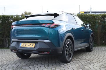 Voertuigafbeelding 12