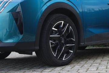 Voertuigafbeelding 3