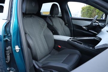 Voertuigafbeelding 4