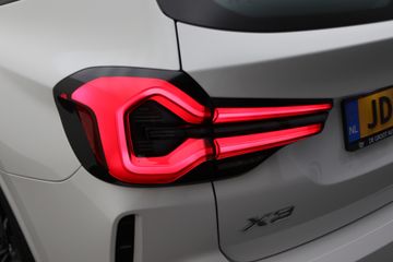 Voertuigafbeelding 30