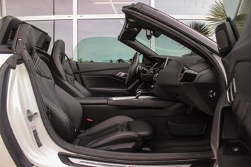 Voertuigafbeelding 15