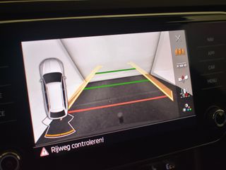 Voertuigafbeelding 9