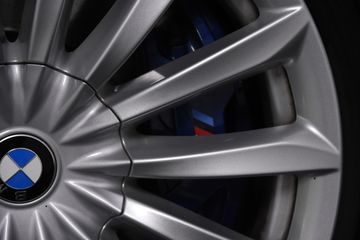 Voertuigafbeelding 16