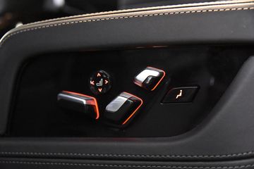 Voertuigafbeelding 42