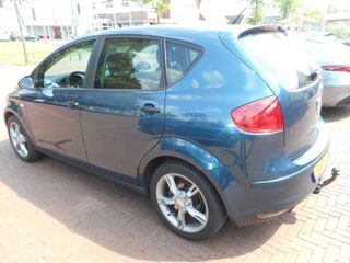 Voertuigafbeelding 3