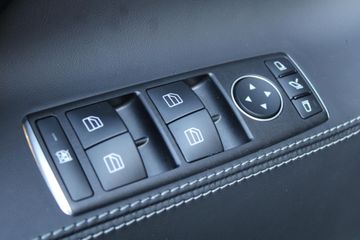 Voertuigafbeelding 24