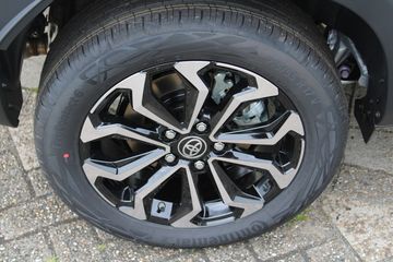 Voertuigafbeelding 4