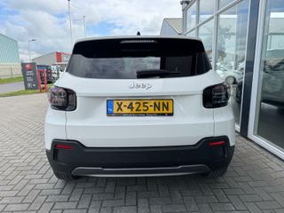 Voertuigafbeelding 5