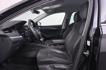 Voertuigafbeelding 9