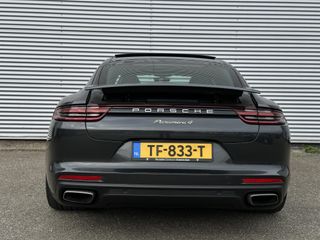 Voertuigafbeelding 6