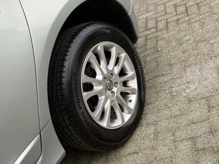 Voertuigafbeelding 10