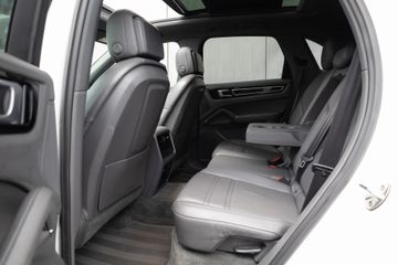 Voertuigafbeelding 11