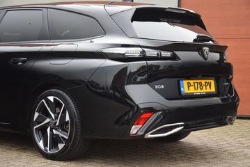 Voertuigafbeelding 6