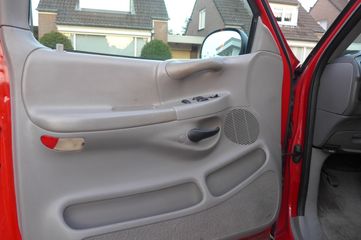 Voertuigafbeelding 6