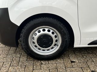 Voertuigafbeelding 22