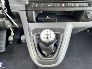 Voertuigafbeelding 37