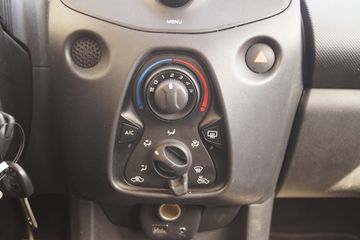 Voertuigafbeelding 10