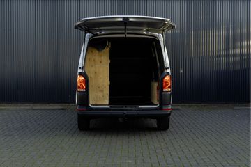 Voertuigafbeelding 8