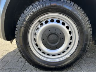 Voertuigafbeelding 30