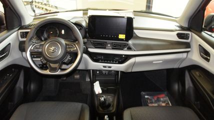 Voertuigafbeelding 4