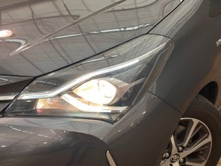 Voertuigafbeelding 13