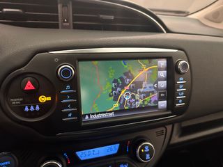 Voertuigafbeelding 4