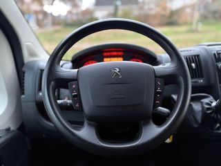 Voertuigafbeelding 21