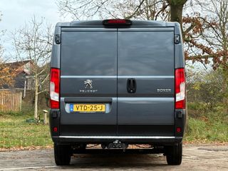 Voertuigafbeelding 6