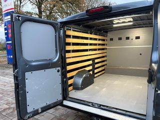 Voertuigafbeelding 8