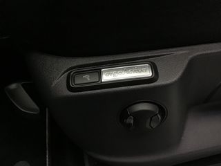 Voertuigafbeelding 44