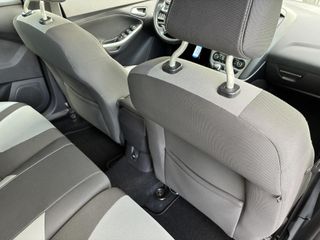 Voertuigafbeelding 37