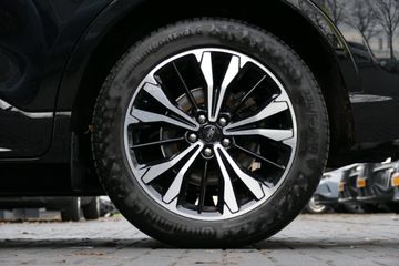 Voertuigafbeelding 10