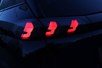 Voertuigafbeelding 13