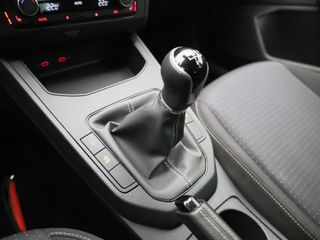 Voertuigafbeelding 16