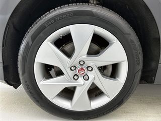 Voertuigafbeelding 57