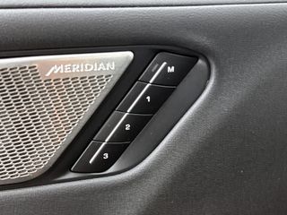 Voertuigafbeelding 66