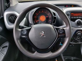 Voertuigafbeelding 8