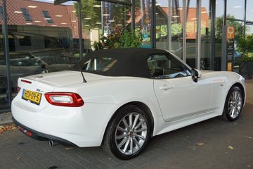 Voertuigafbeelding 5