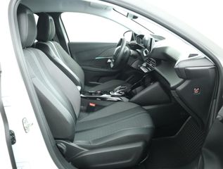 Voertuigafbeelding 21