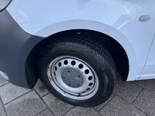 Voertuigafbeelding 11