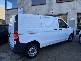 Voertuigafbeelding 9