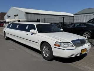Lincoln Town Car - 91-NVN-4 - Polisa Lease