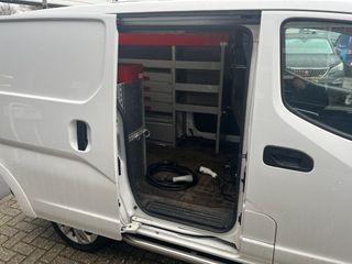 Voertuigafbeelding 8