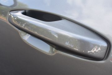 Voertuigafbeelding 9