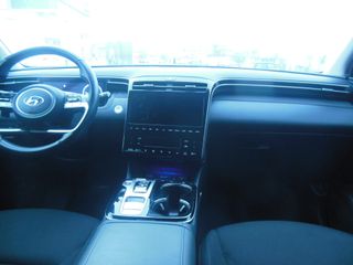 Voertuigafbeelding 12